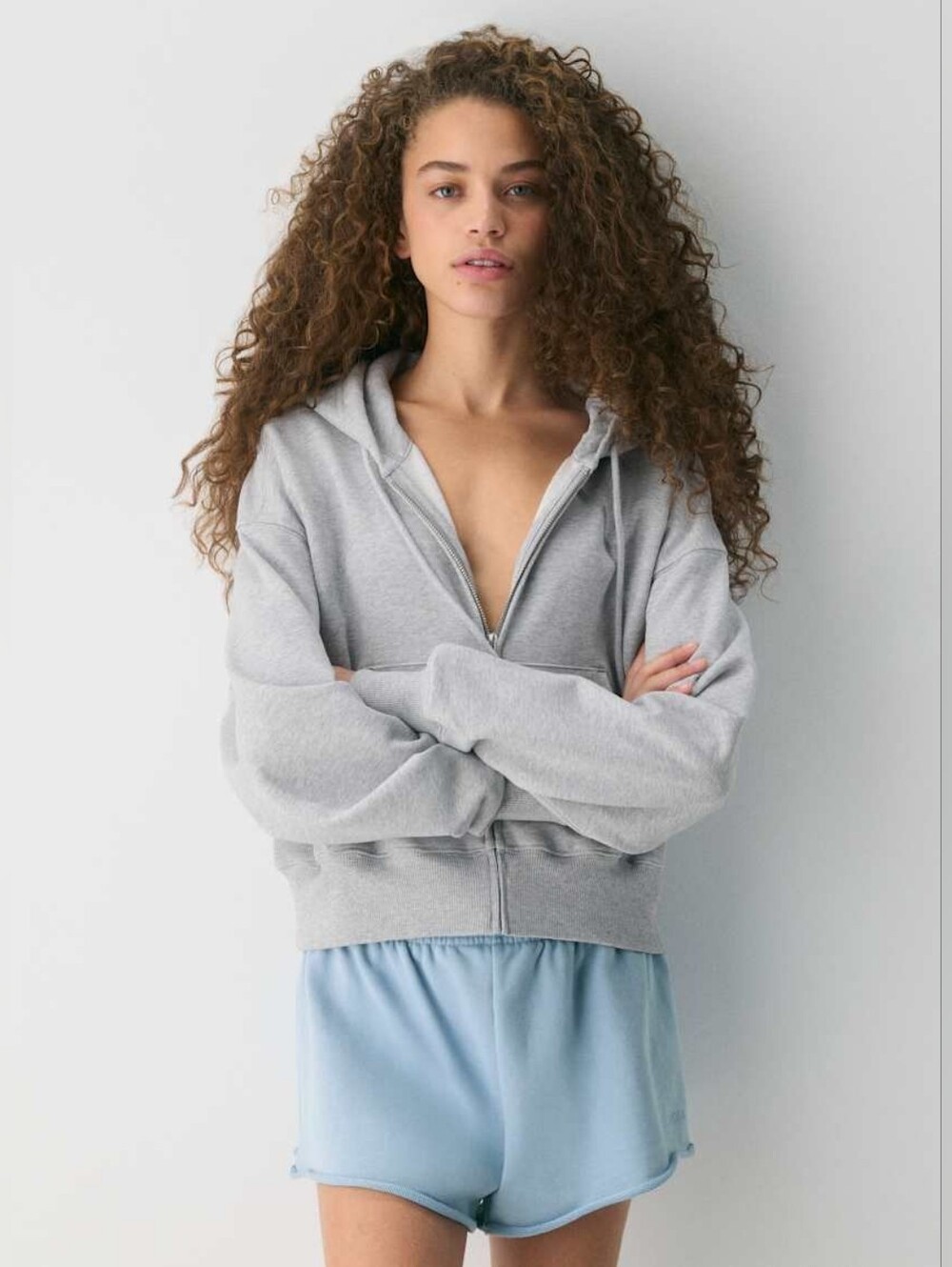 aritzia x Tna cozy boyfriend crop